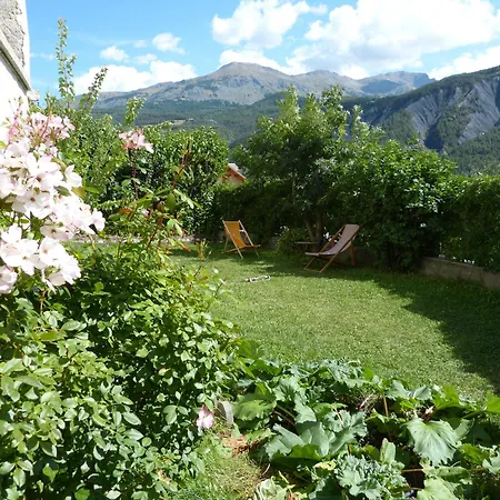 Grande Maison Familiale En Ubaye Semesterbostad