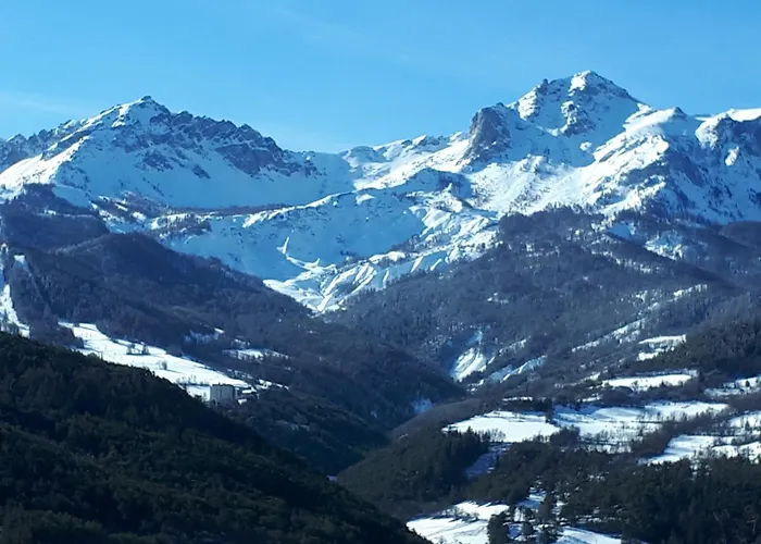 Grande Maison Familiale En Ubaye Semesterbostad Faucon-de-Barcelonnette